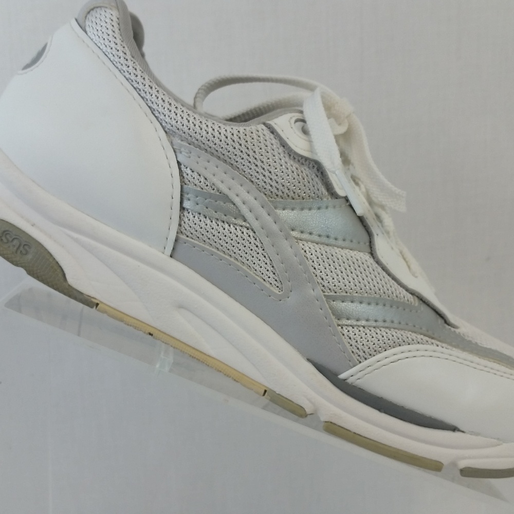 SAS Tour Womens White Comfort Sneaker 8.5 S